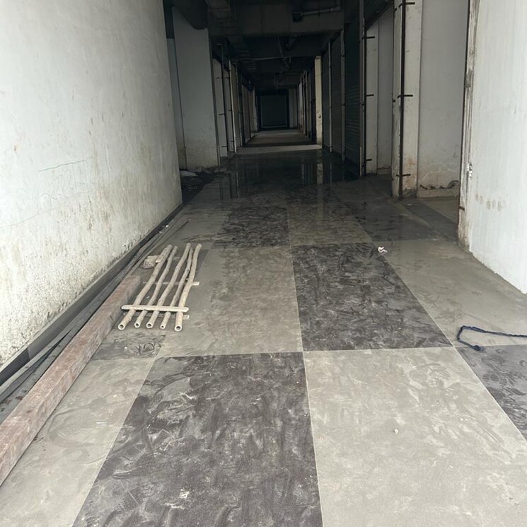 Balcony, pallavpuram Commercial Shop 160 Sq.Ft. In Pallavpuram Meerut 7813291