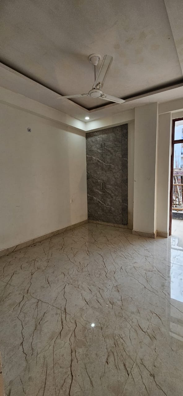 3 BHK + Pooja Room Apartment For Sale in Nilgiri Apartments