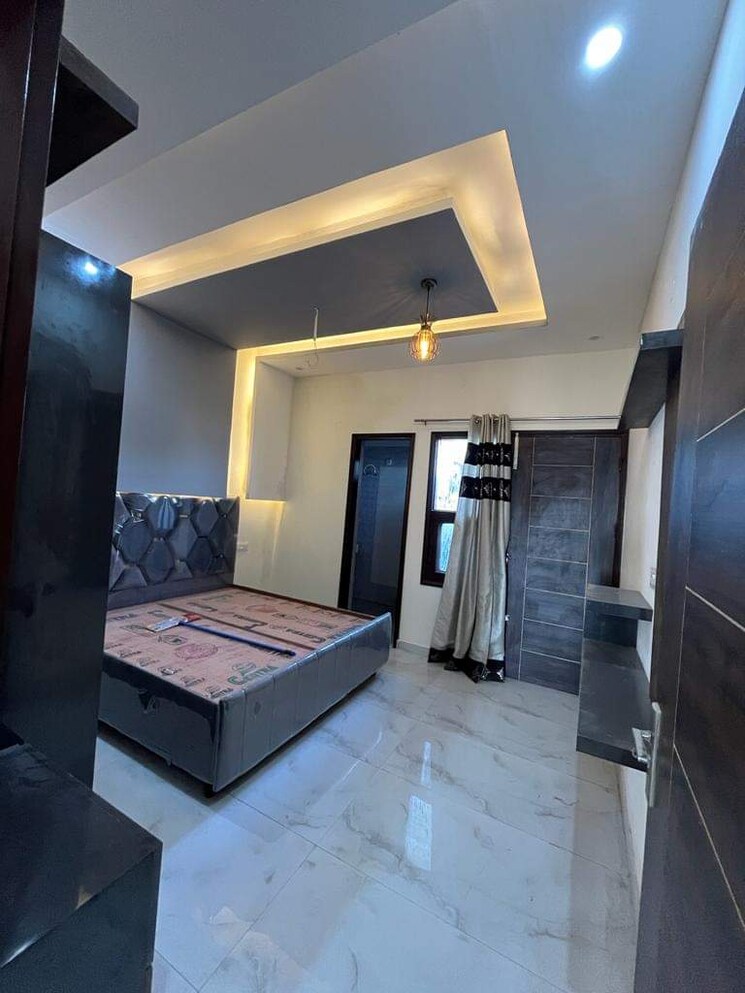 Kitchen, burari 3 Bedroom 100 Sq.Yd. Builder Floor In Burari Delhi 7813443