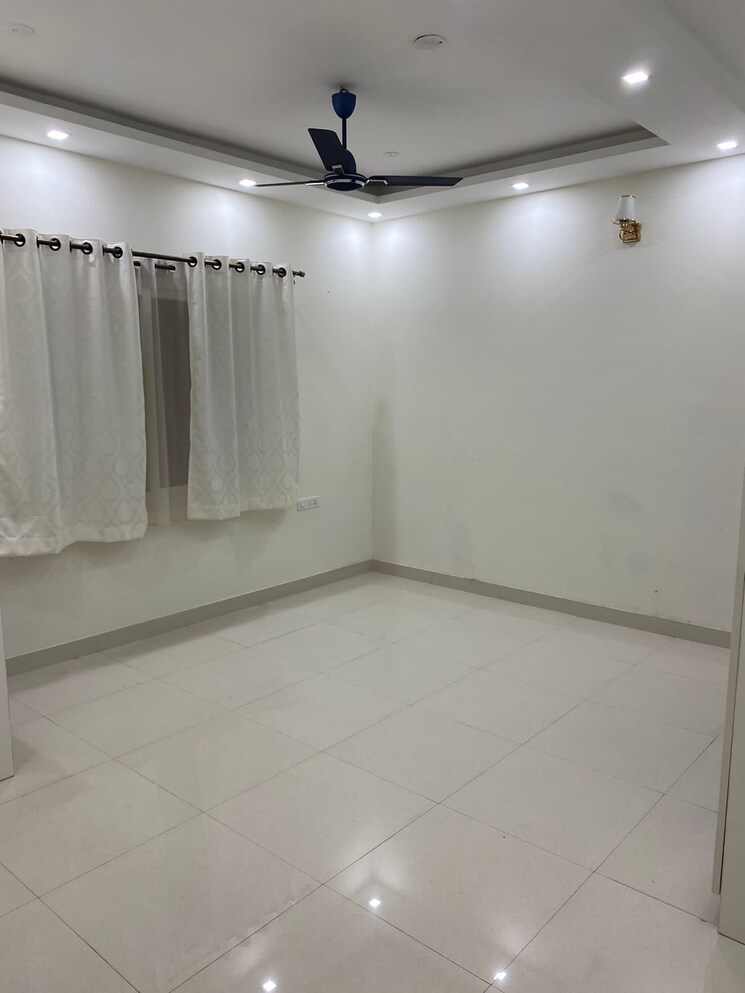 Room, the-hamptons 4 Bedroom 2940 Sq.Ft. Villa In Sarjapur Road Bangalore 7813381