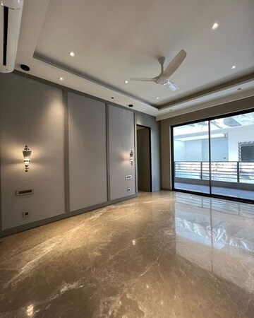 Room in 3 BHK Builder Floor at Burari – for Sale