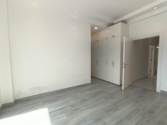 3 BHK Builder Floor For Rent in MGF Metropolis Mall Mg Road Gurgaon  7813532