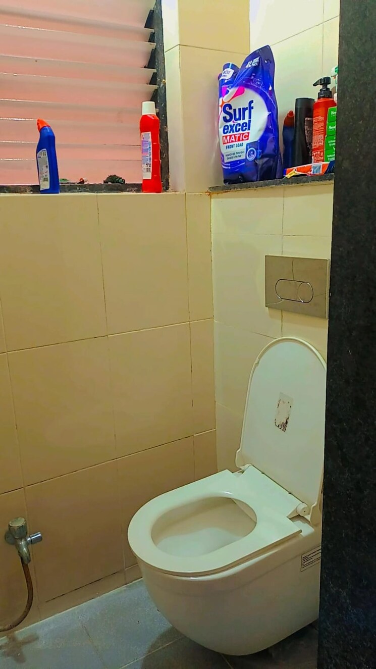 Bathroom, magarpatta-city-heliconia 1 Bedroom 620 Sq.Ft. Apartment In Hadapsar Pune 7813614