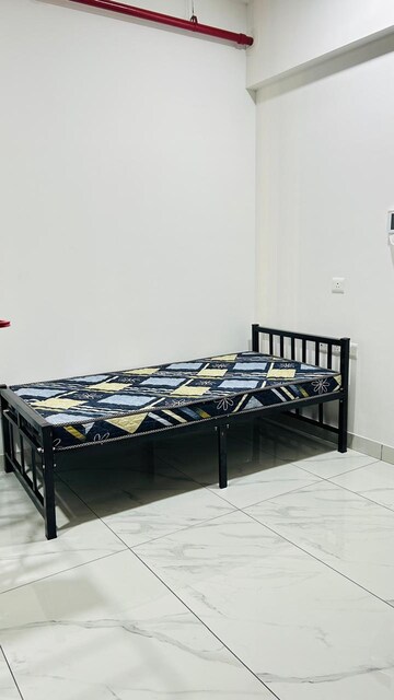  Pg For Rent in Pokhran Road No 2