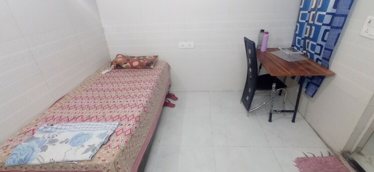 Room, janakpuri Pg For Boys In Janakpuri 7813958