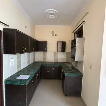 2 BHK Builder Floor For Rent in Dhakoli Village