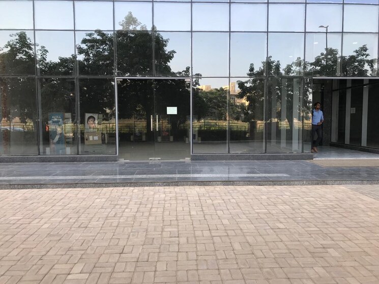 Exterior View, suncity-success-tower Commercial Shop 2331 Sq.Ft. In Sector 65 Gurgaon 7813938