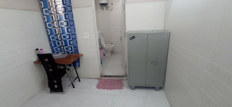 Bathroom, janakpuri Pg For Boys In Janakpuri 7813958