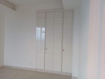 Room in 4 BHK Apartment at Krrish Shalimar Ibiza Town, Suraj Kund – for Sale