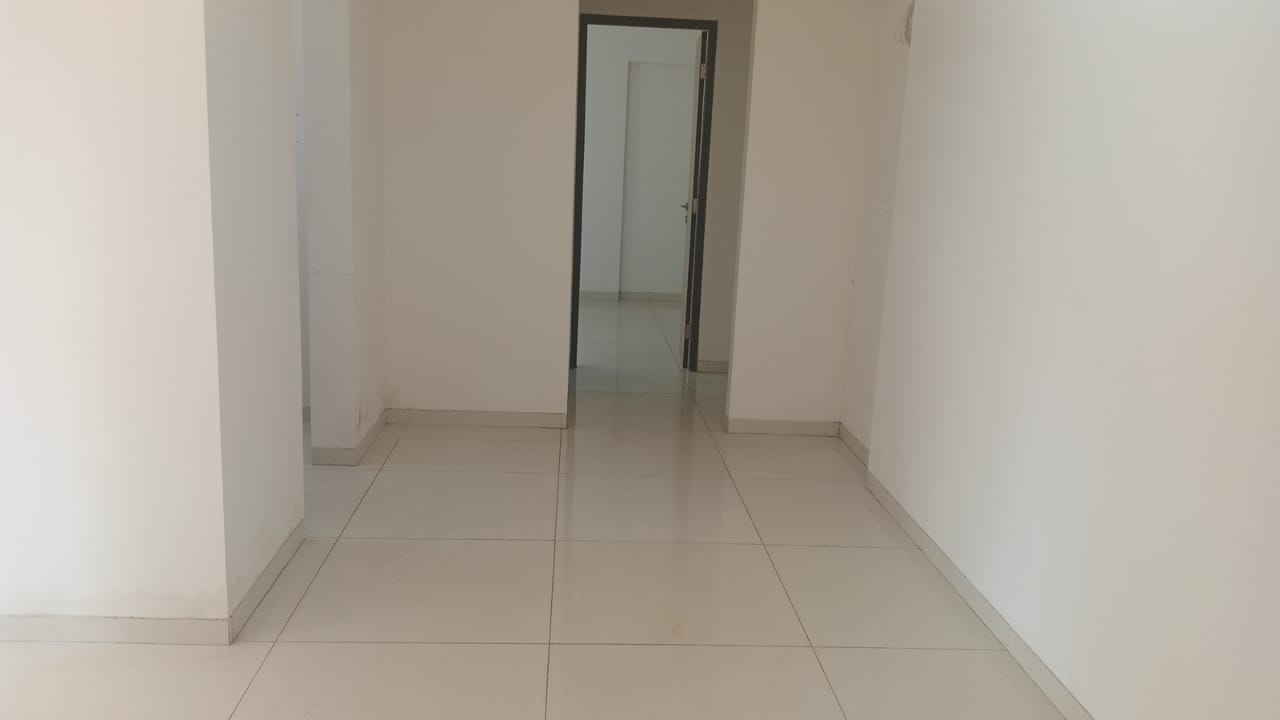 2 BHK Apartment For Rent in Godrej Tranquil Kandivali East Mumbai  7814038