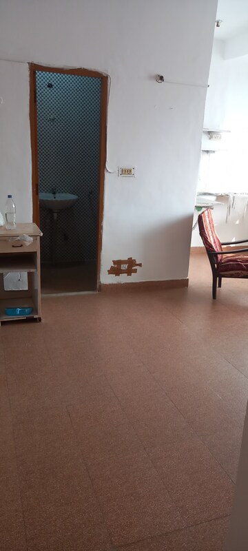1 RK Apartment For Rent in Ip Extension