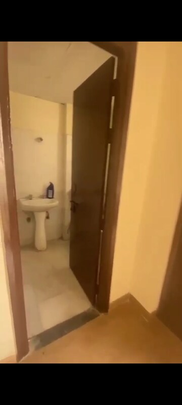 Building Lobby in 2 BHK Apartment at Amolik Heights, Sector 88 – for Sale