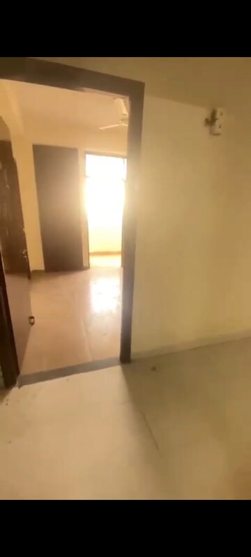 Room in 2 BHK Apartment at Amolik Heights, Sector 88 – for Sale