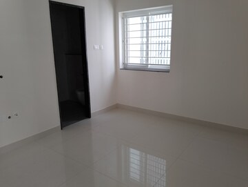 Room in 2.5 BHK Apartment at My Home Tridasa, Tellapur – for Sale