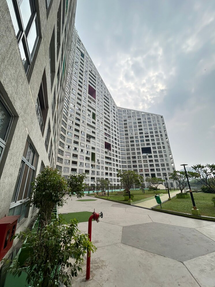 Exterior View, amanora-future-towers 2 Bedroom 770 Sq.Ft. Apartment In Hadapsar Pune 7814703