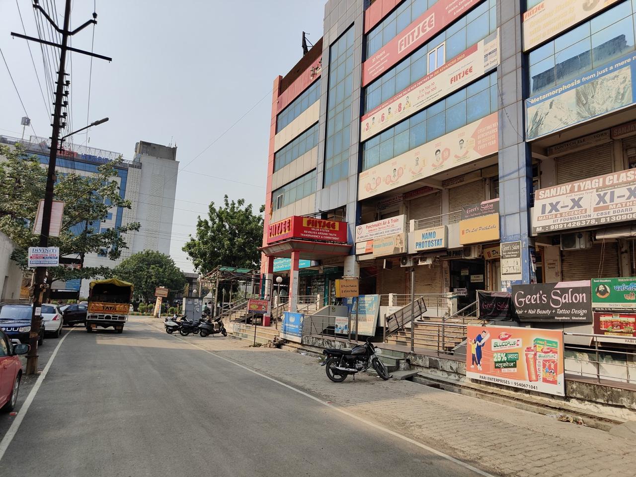 Commercial Shop 200 Sq.Ft. For Rent in Panch Pakhadi Thane  7814707