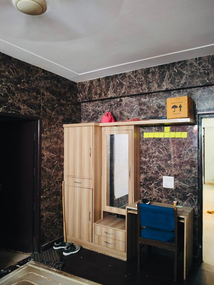 Living Room, gaurs-global-village 3 Bedroom 1840 Sq.Ft. Apartment In Sain Vihar Ghaziabad 7814994