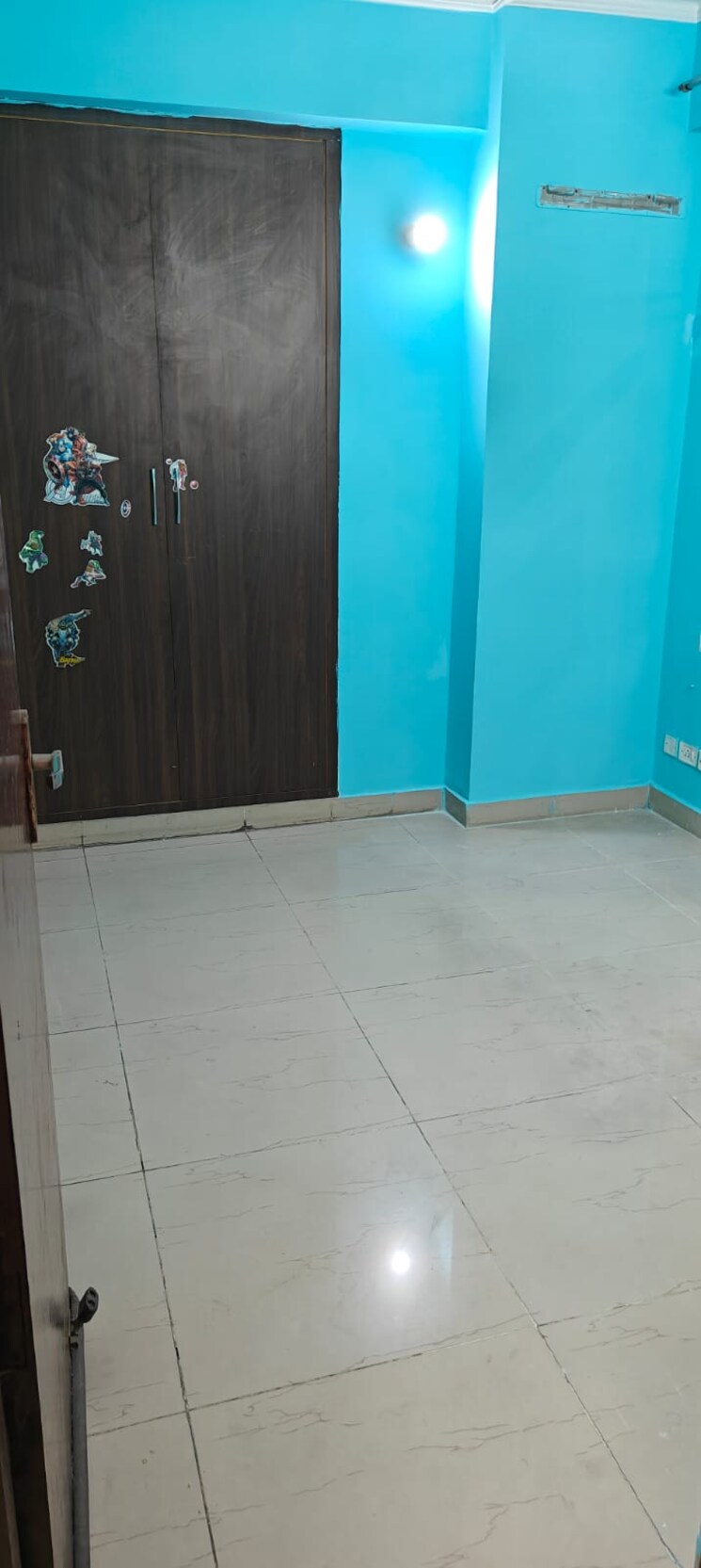 Room, saviour-greenisle 3 Bedroom 1600 Sq.Ft. Apartment In Sain Vihar Ghaziabad 7815037