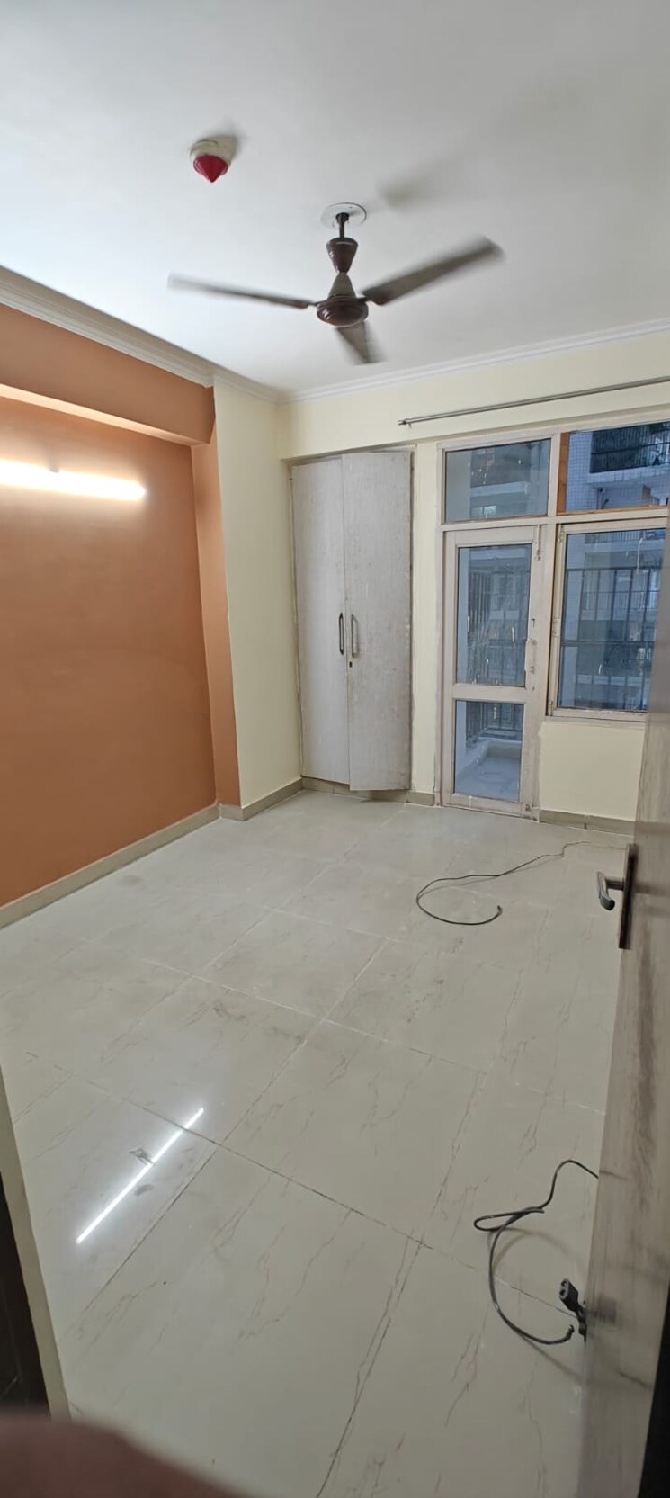 Room, saviour-greenisle 3 Bedroom 1600 Sq.Ft. Apartment In Sain Vihar Ghaziabad 7815037