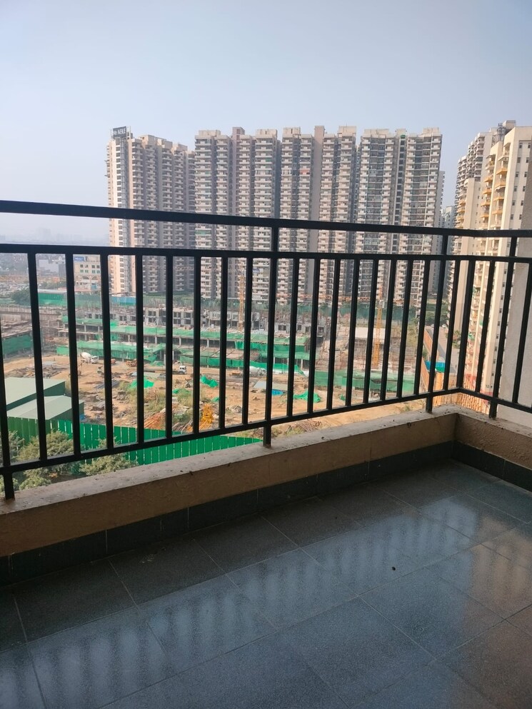 Balcony, gaur-city-2-11th-avenue 2 Bedroom 930 Sq.Ft. Apartment In Sector 16c Greater Noida Greater Noida 7815261