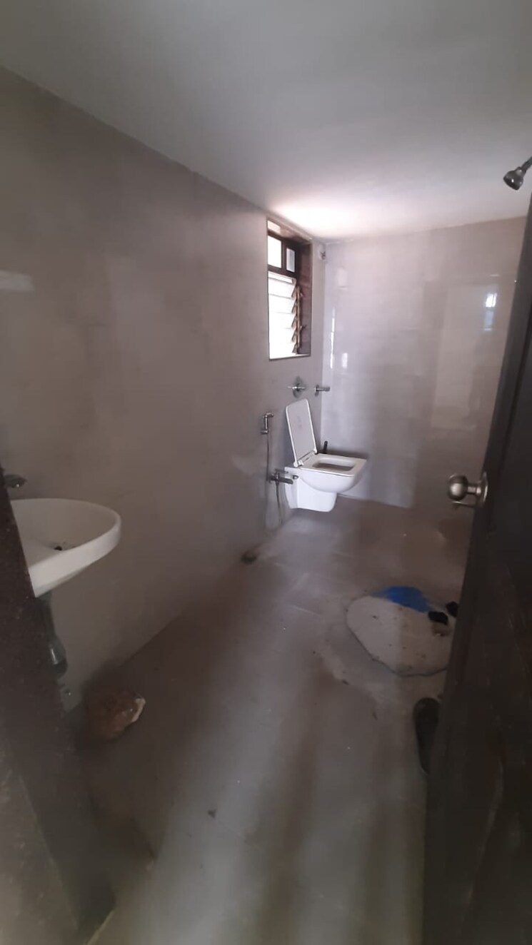 Bathroom, krishna-galaxy-kalyan 2 Bedroom 755 Sq.Ft. Apartment In Kalyan East Thane 7815603