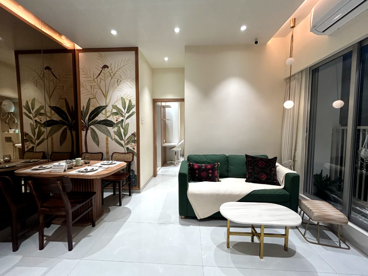 2 BHK Apartment For Sale in Kalpataru Magnus