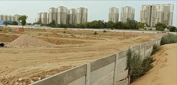  Plot For Sale in Sector 92