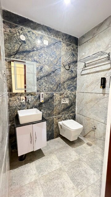 Bathroom in 3 BHK Apartment at Patiala Road – for Sale