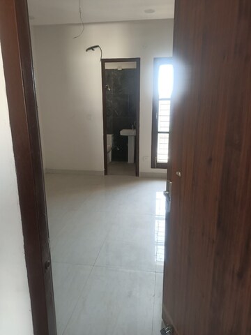Room in 2 BHK Apartment at Bhago Majra Road – for Sale