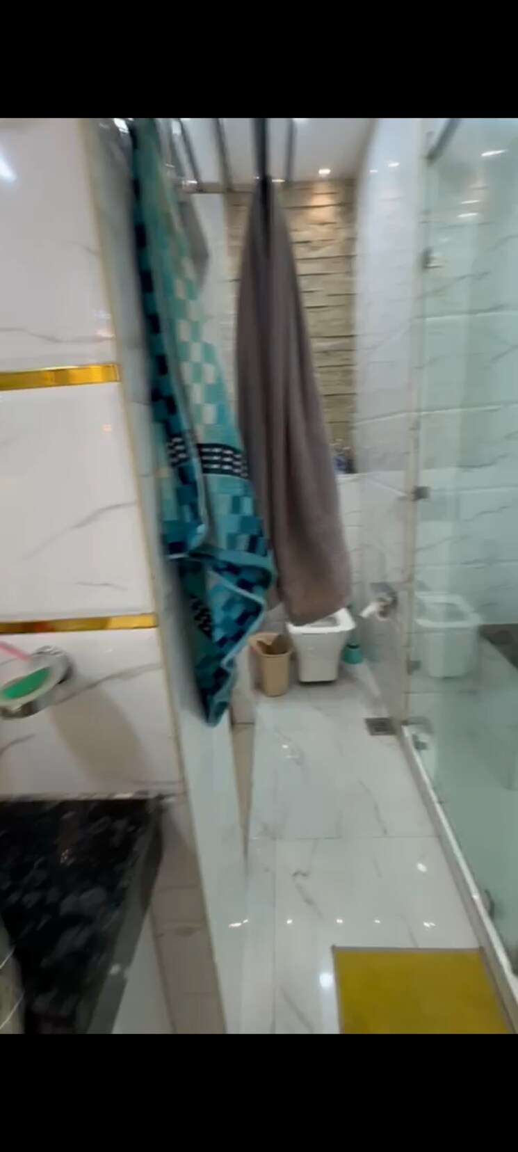 undefined, malviya nagar 3 Bedroom 190 Sq.Yd. Builder Floor In Malviya Nagar Delhi 7815741