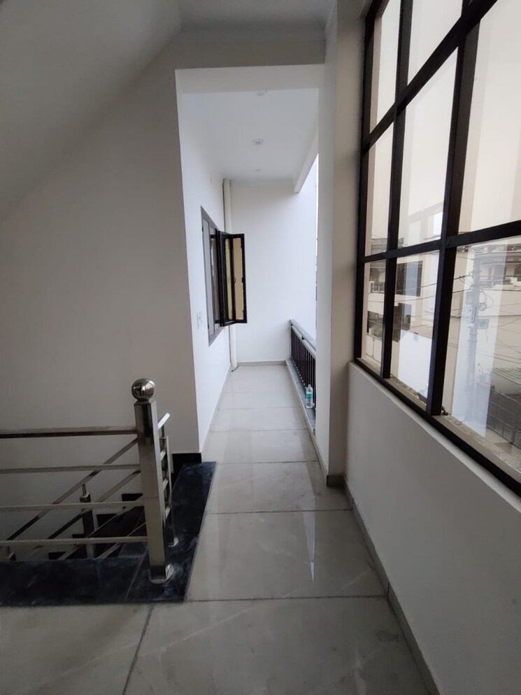 undefined, gms road 4 Bedroom 137 Sq.Yd. Independent House In Gms Road Dehradun 7815755