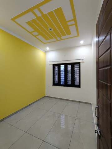 Room in 4 BHK Independent House at Gms Road – for Sale