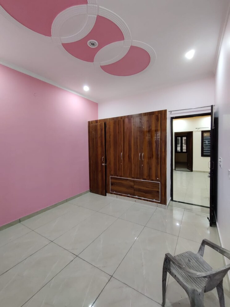 Room, gms road 4 Bedroom 137 Sq.Yd. Independent House In Gms Road Dehradun 7815755