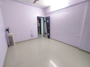 Room in 3 BHK Apartment at Seawoods – for Sale