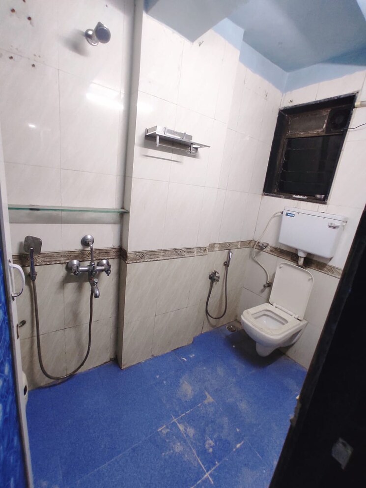 Bathroom, seawoods 3 Bedroom 1200 Sq.Ft. Apartment In Seawoods Navi Mumbai 7815813
