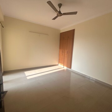 Room in 2 BHK Apartment at Paramount Floraville, Sector 137 – for Sale
