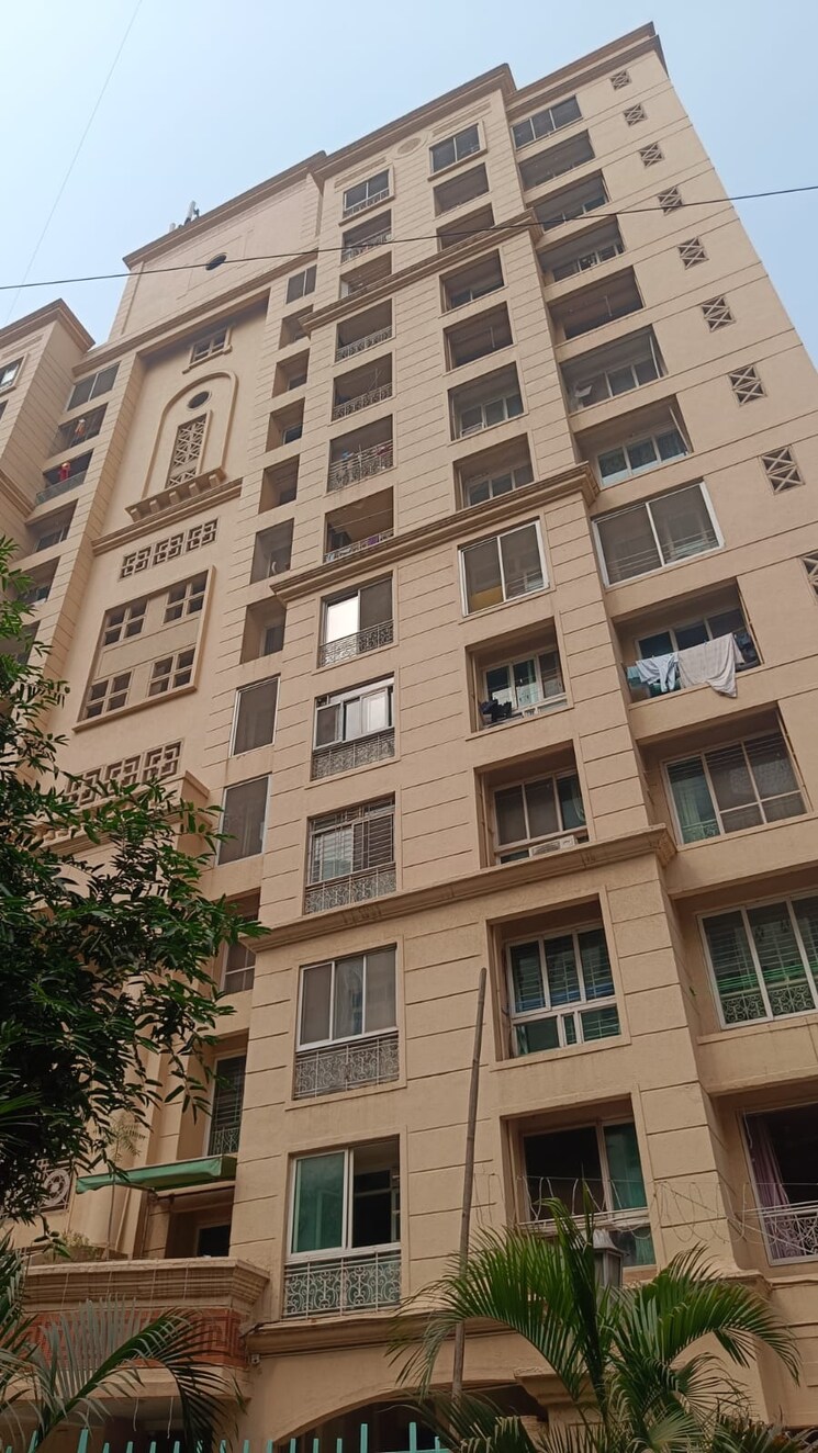 Exterior View, hiranandani-estate-corsica 2 Bedroom 890 Sq.Ft. Apartment In Ghodbunder Road Thane 7816049