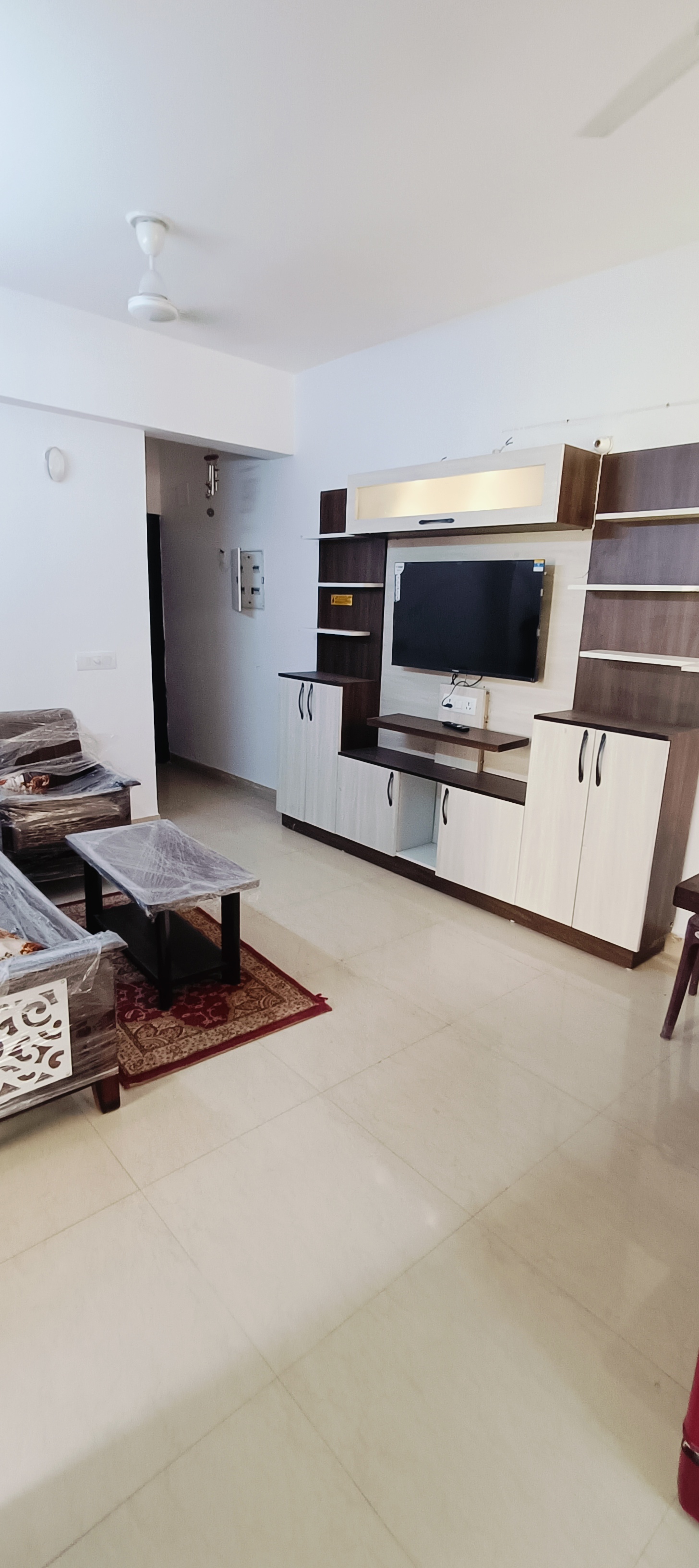 2 BHK Apartment For Rent in Shree Vardhman Mantra Sector 67 Gurgaon  7816327