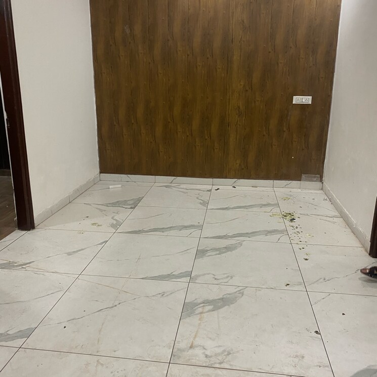 Room, ghazipur 2 Bedroom 750 Sq.Ft. Apartment In Ghazipur Zirakpur 7816347