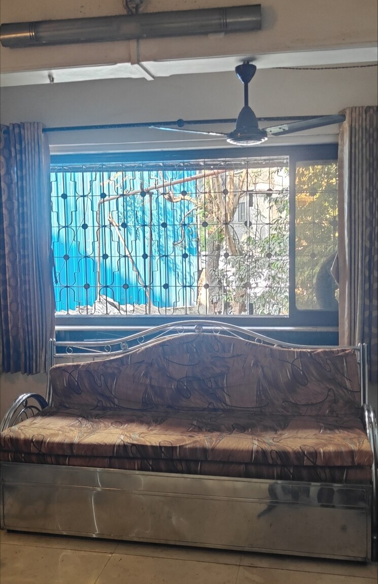 Living Room, akash-jyoti-chs 1 Bedroom 500 Sq.Ft. Apartment In Santacruz East Mumbai 7816275