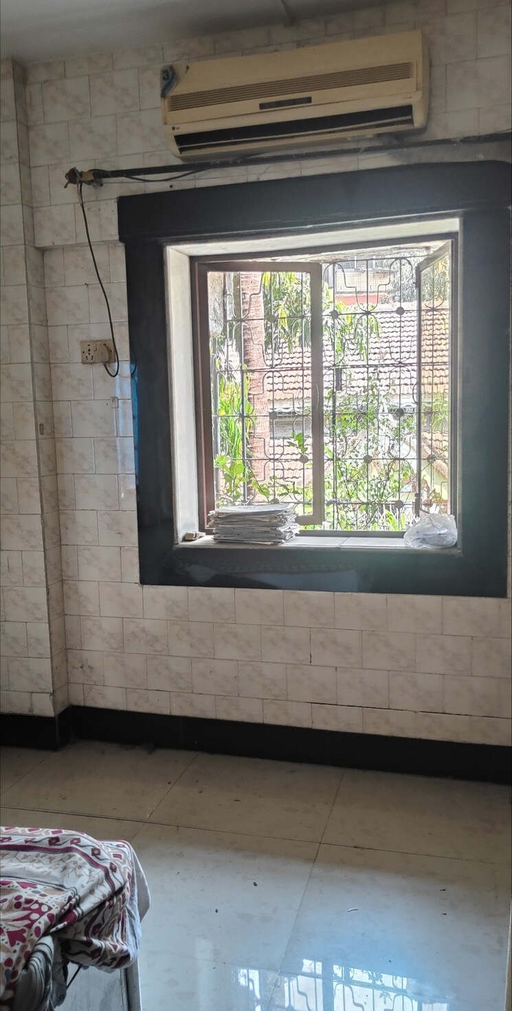 Room, akash-jyoti-chs 1 Bedroom 500 Sq.Ft. Apartment In Santacruz East Mumbai 7816275