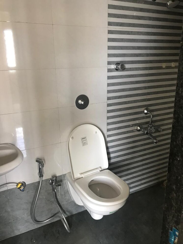 Bathroom, av-paramount-enclave 1 Bedroom 560 Sq.Ft. Apartment In Palghar Palghar 7816456