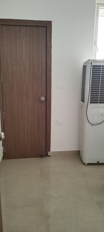 Bathroom in 3 BHK Apartment at Nirala Estate, Tech Zone 4 Greater Noida – for Sale