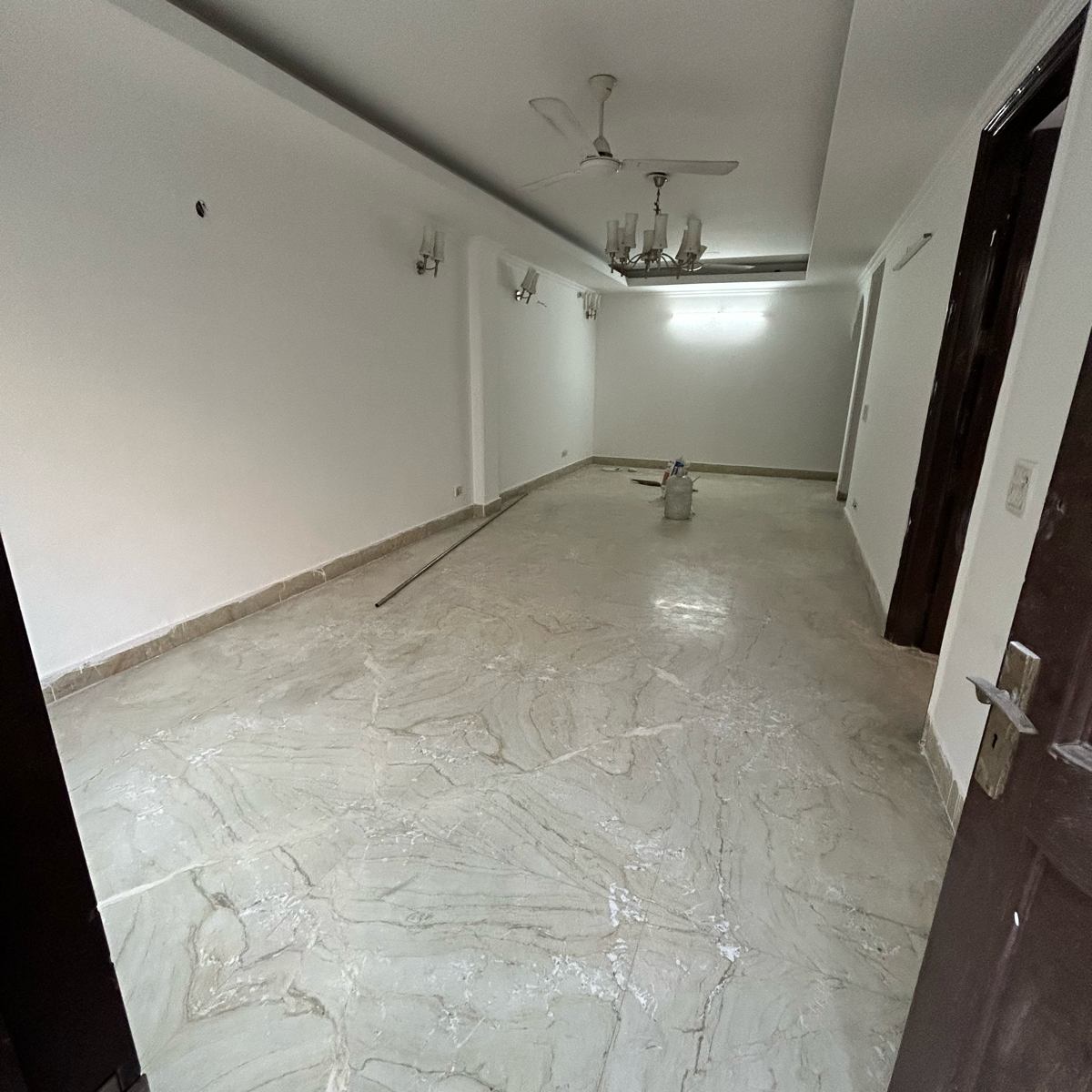 3 BHK Builder Floor For Rent in RWA South Extension Part 1 Kidwai Nagar Delhi  7816590