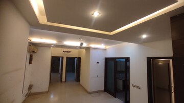 Room in 3 BHK Builder Floor at Chittaranjan Park – for Sale