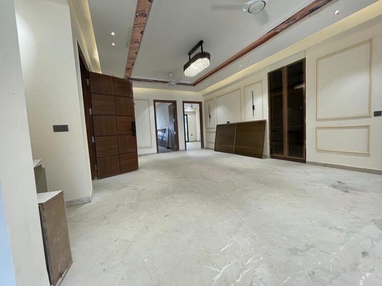 Room, ss-mayfield-gardens 3 Bedroom 270 Sq.Yd. Builder Floor In Sector 51 Gurgaon 7816608