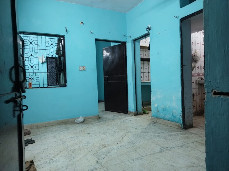Room, pitampura 1 Bedroom 600 Sq.Ft. Independent House In Pitampura Delhi 7816665