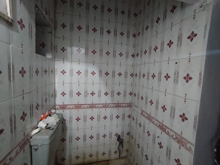 Bathroom, pitampura 1 Bedroom 600 Sq.Ft. Independent House In Pitampura Delhi 7816665