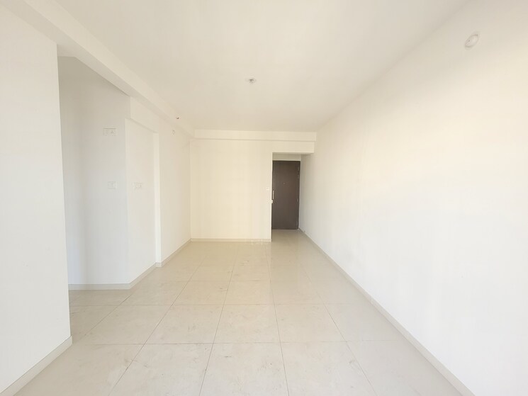 Room, godrej-emerald 2 Bedroom 721 Sq.Ft. Apartment In Ghodbunder Road Thane 7816700