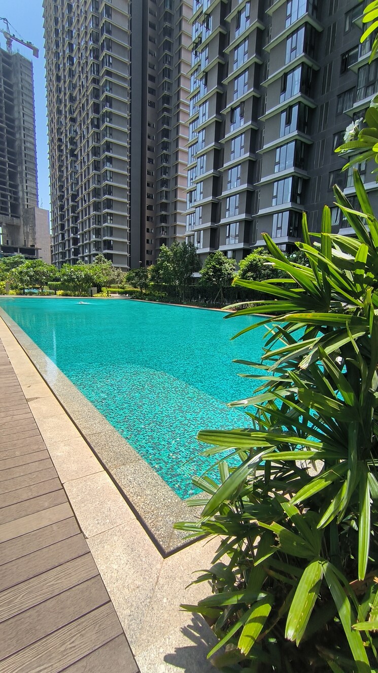 Swimming Pool, kurla west 3 Bedroom 1334 Sq.Ft. Apartment In Kurla West Mumbai 7816742